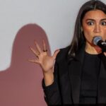 AOC’s Popularity Should Alarm Democrat Leaders