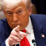 Trump’s Economic Advantage Is Disappearing Fast