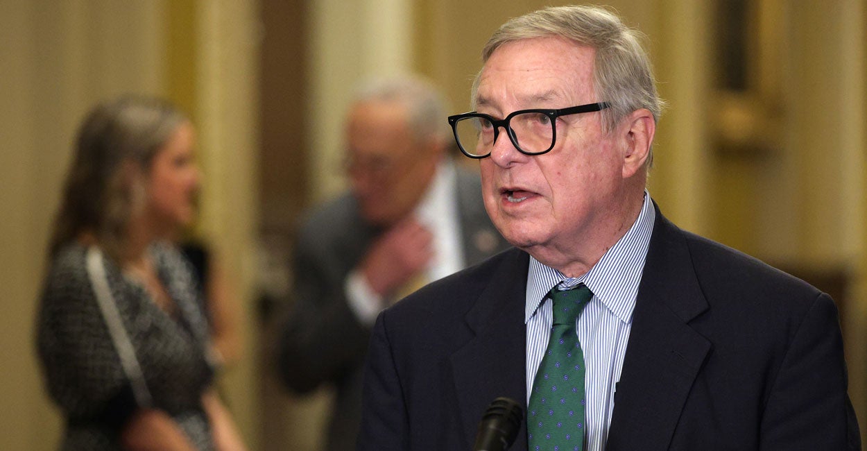 The Democrat Senators to Watch in the Shutdown Fight