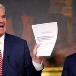 As Shutdown Pain Intensifies, Republicans Ratchet Up Pressure on Dems