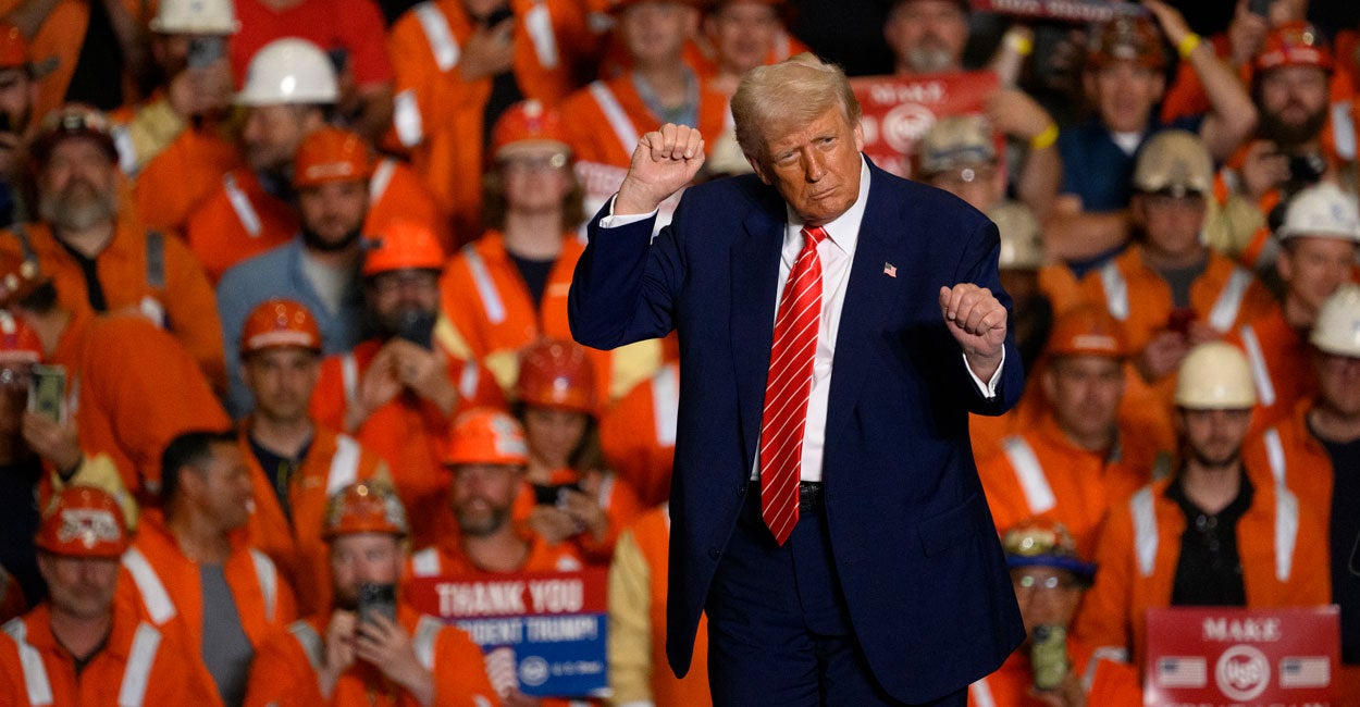 What Would Trump’s Reindustrialized America Look Like? 1 What Would Trump’s Reindustrialized America Look Like?